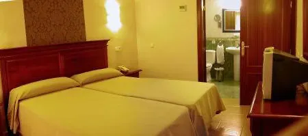 Don Alfredo Ξενοδοχείο Μαρμπέλλα